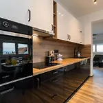 Relax 3bdr With Terrace And Bbq Apartamento Zadar