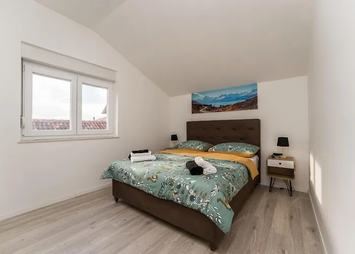 Relax 3bdr With Terrace And Bbq Apartamento Zadar