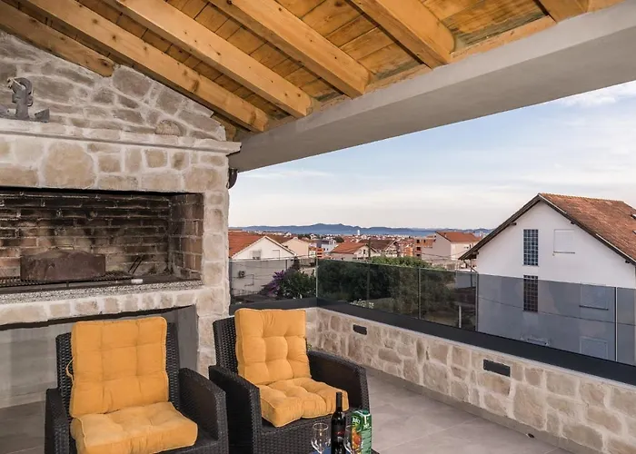 Relax 3bdr With Terrace And Bbq Appartamento Zara